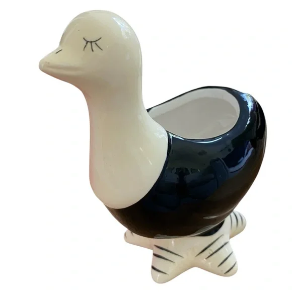 Ceramic Ostrich Planter in Cream and Black - Picture 1 of 8